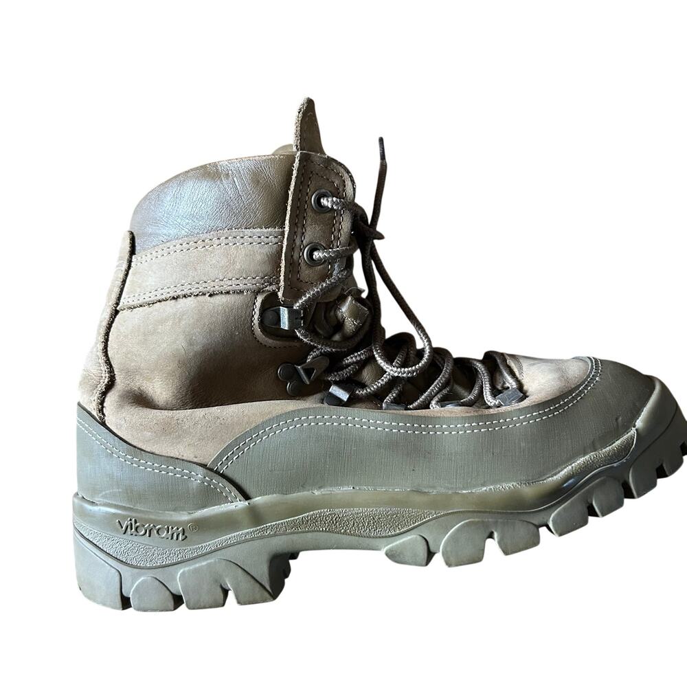 Belleville Mens Sz 8 Goretex Combat Boot RIGHT BOOT ONLY Vibram Hiking Mountain